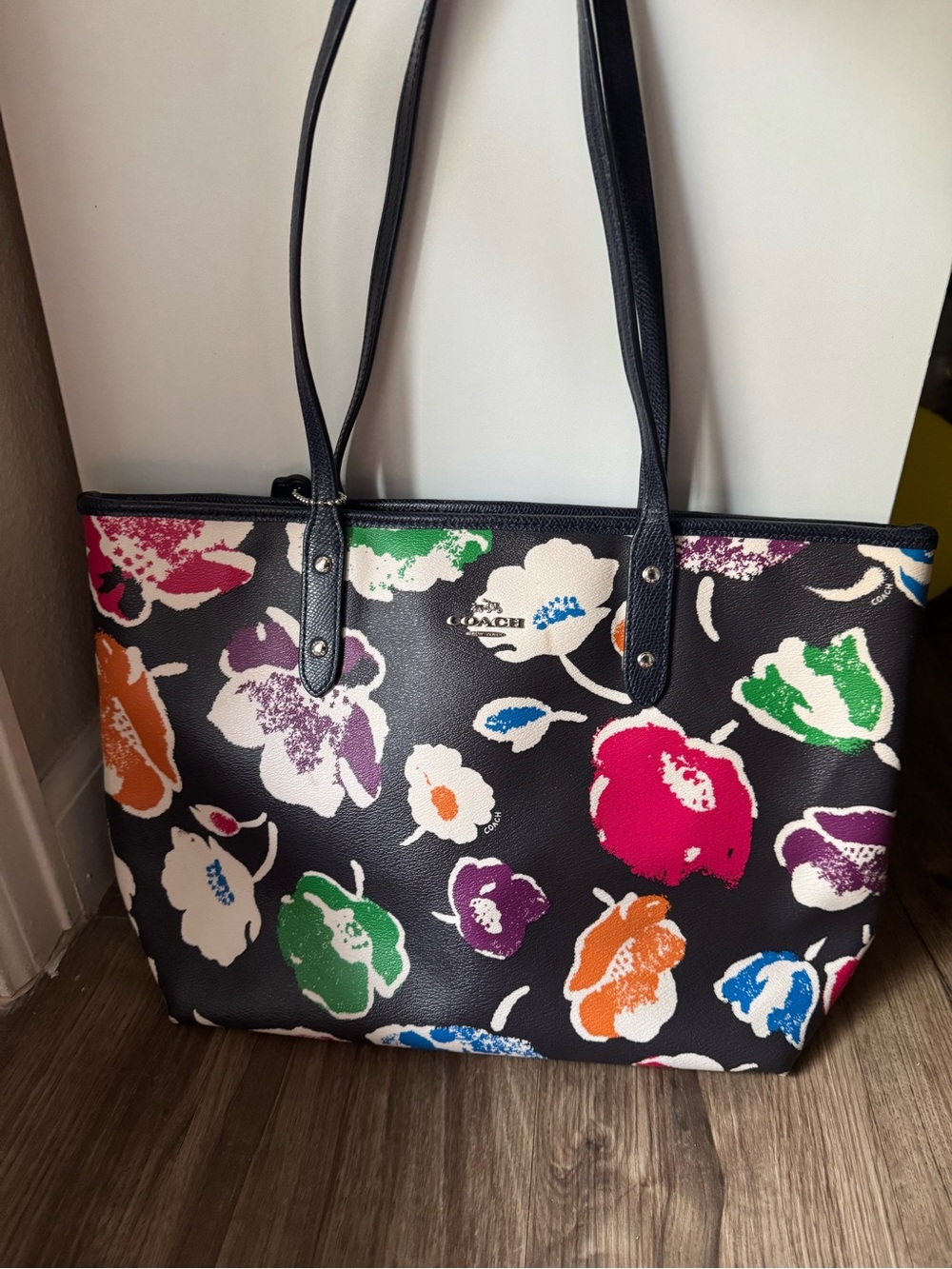 COACH Vintage City Zip Tote Bag Floral Pvc Rainbow Black